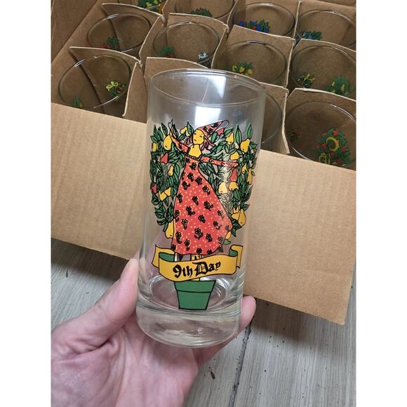 Vintage Indiana Glass 12 Days Of Christmas Drinking Glasses Original Box Holiday - Picture 5 of 16